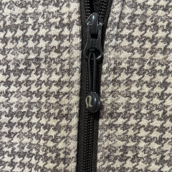 Lululemon Scuba Full Zip Hoodie – Brown Patterned - Picture 3 of 7